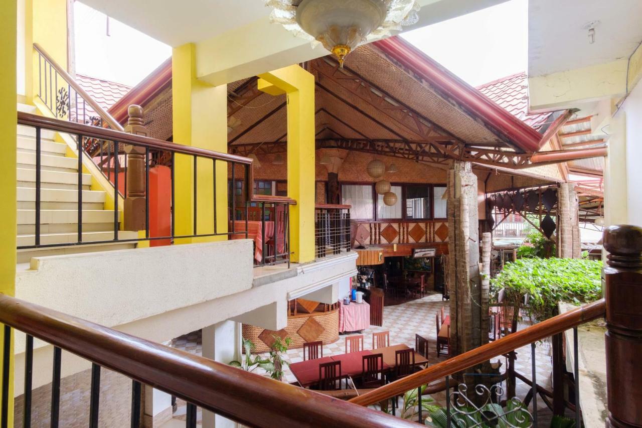 פורטו פרינססה Oyo 621 De Loro Inn מראה חיצוני תמונה