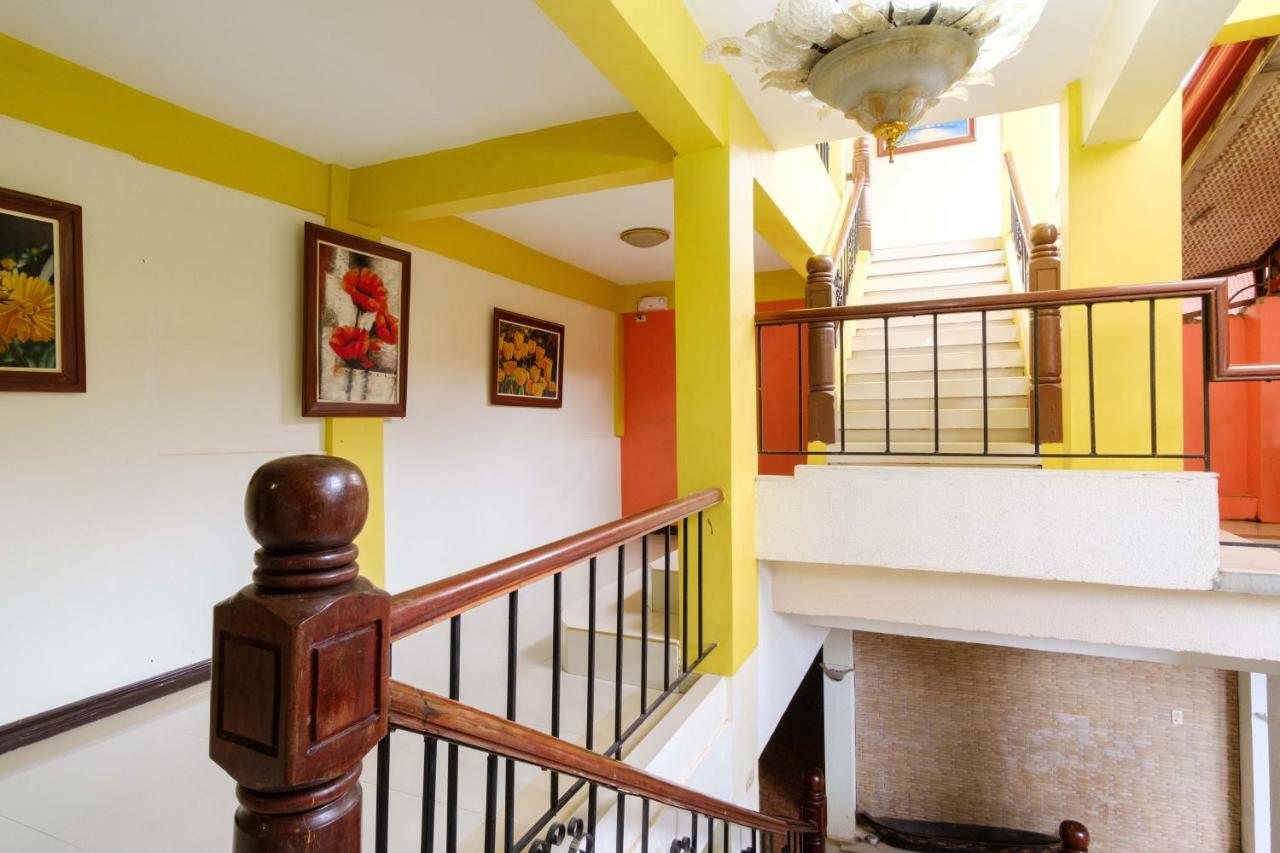 פורטו פרינססה Oyo 621 De Loro Inn מראה חיצוני תמונה